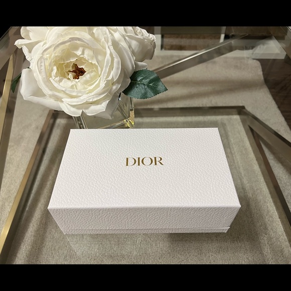 Dior Empty Gift Box - Picture 1 of 8
